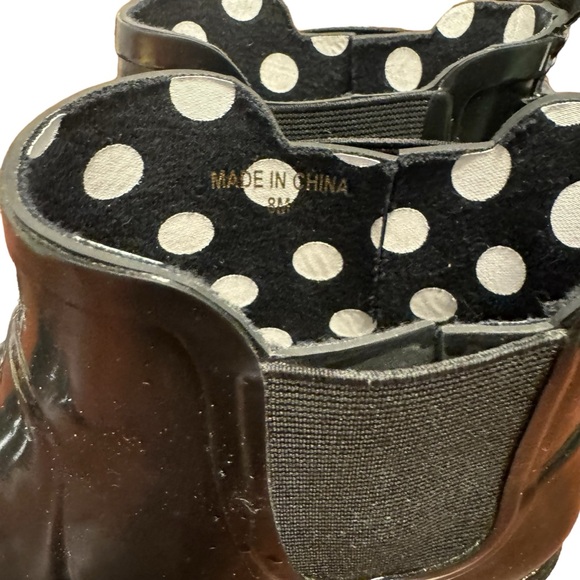 Kate Spade Black Patent Puddle Rain Boots - Picture 5 of 6